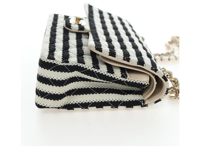 Borsa a tracolla CHANEL Matelasse 25 Chain Canvas White Gold CC Auth 206278SM Bianco D'oro - vista 4