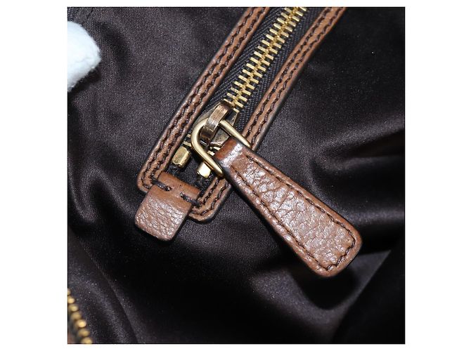 Sac à main Miu Miu en cuir 2way Marron Or Auth 202512A Doré - vue 26