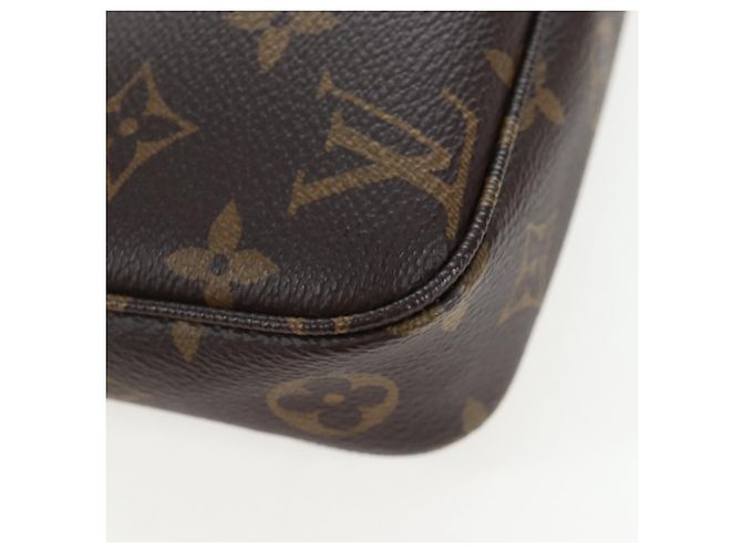 LOUIS VUITTON Panda LVxTM Pochette Accessoires Bag M13440 LV Auth BA15764SM Monograma - vista 16