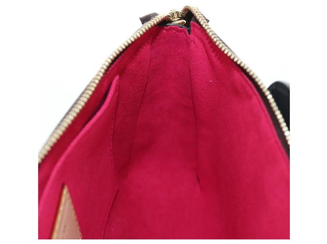 LOUIS VUITTON Panda LVxTM Pochette Accessoires Bag M13440 LV Auth BA15764SM Monograma - vista 23