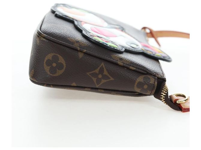 LOUIS VUITTON Panda LVxTM Pochette Accessoires Bag M13440 LV Auth BA15764SM Monograma - vista 4