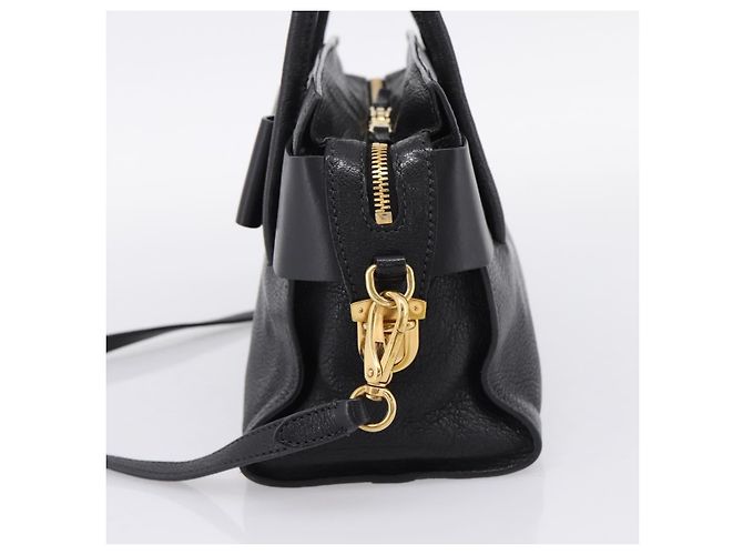 Borsa a mano Miu Miu con fiocco frontale in pelle 2way Black Gold Auth am12684V Nero D'oro - vista 4