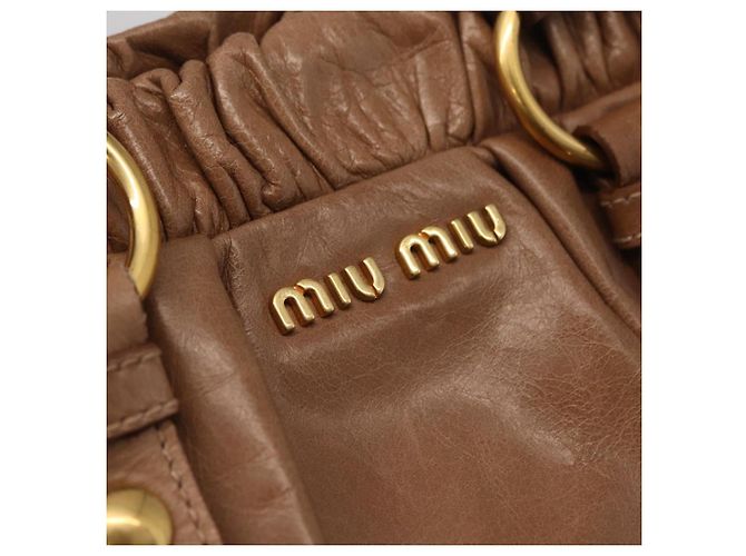 Bolsa de mão Miu Miu em couro 2way Bege Dourado Auth 167654SAM - vista 21