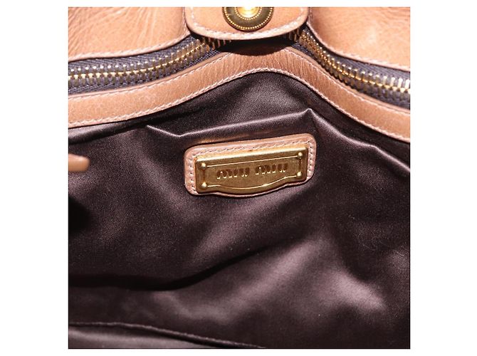 Bolsa de mão Miu Miu em couro 2way Bege Dourado Auth 167654SAM - vista 22