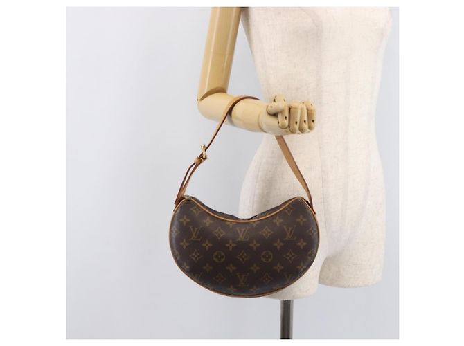 LOUIS VUITTON Monogram Pochette Croissant Shoulder Bag M51510 LV Auth BA16038V Monogramma - vista 23