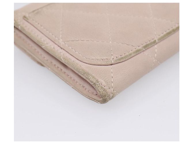 Cartera CHANEL Matelasse de piel de cordero beige y plata CC Auth 205317 - vista 16