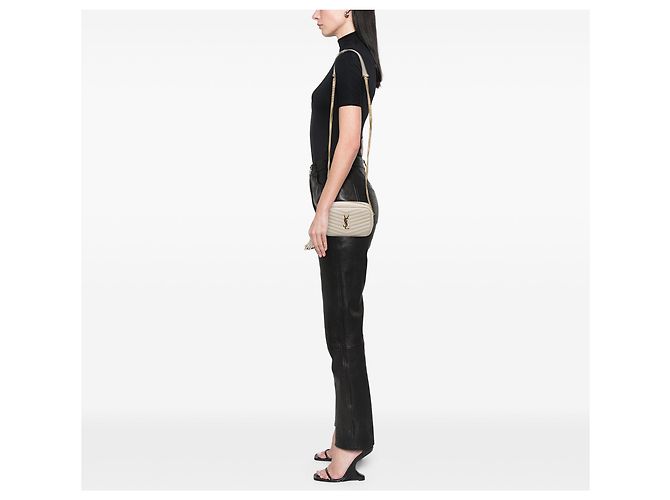 Autre Marque Borsa camera Mini Lou con nappina in pelle grain de poudre monogrammata bianca Saint Laurent Bianco - vista 9
