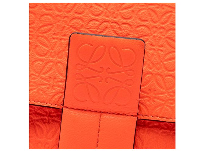 Borsa a tracolla Repeat Avenue in pelle con Anagramma impresso LOEWE Arancione - vista 5