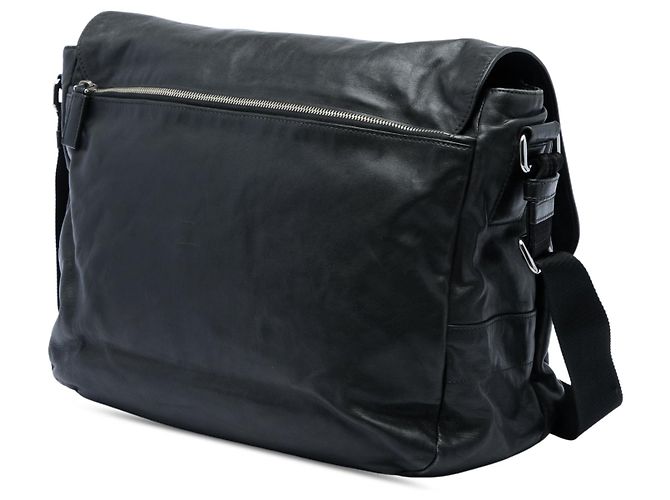 Prada Soft Calf Double Buckle Flap Camera Bag in Schwarz - Ansicht 2