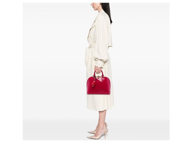 Sac à main Louis Vuitton Monogram Vernis Alma PM Rose - vue 6