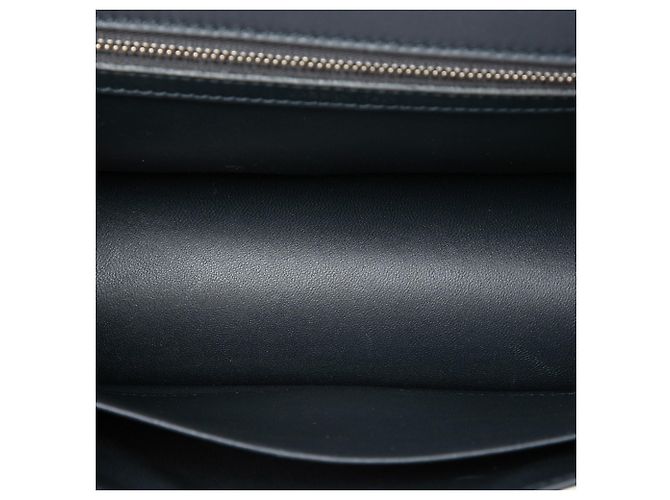Bolsa Tiracolo Diorama Microcannage em Verniz Prateado Dior Prata - vista 4