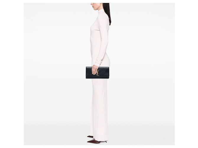 Autre Marque Clutch Saint Laurent Matelassé in pelle di vitello monogramma Cassandre diagonale nera Nero - vista 6
