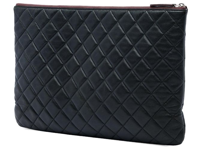Chanel Large Quilted Lambskin O Case Clutch Schwarz - Ansicht 2