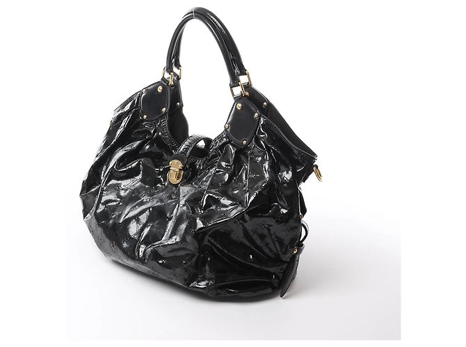 Borsa a tracolla Louis Vuitton Surya XL Monogram Mahina in pelle verniciata Nera M95796 - vista 2