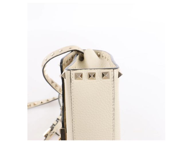 Borsa a tracolla Rockstud Small in pelle grana Valentino Garavani in Beige - vista 8