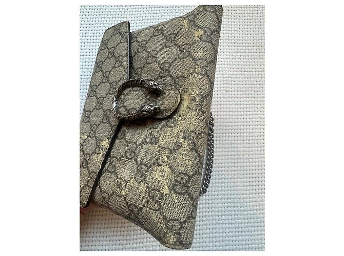 Gucci Dionysus Cartera con Cadena GG Supreme Beige Castaño - vista 5