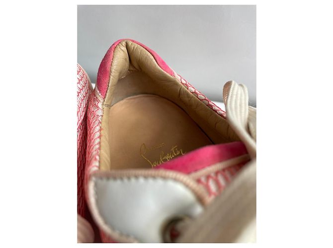 Christian Louboutin Sneakers con Borchie Rosa Bianco - vista 6