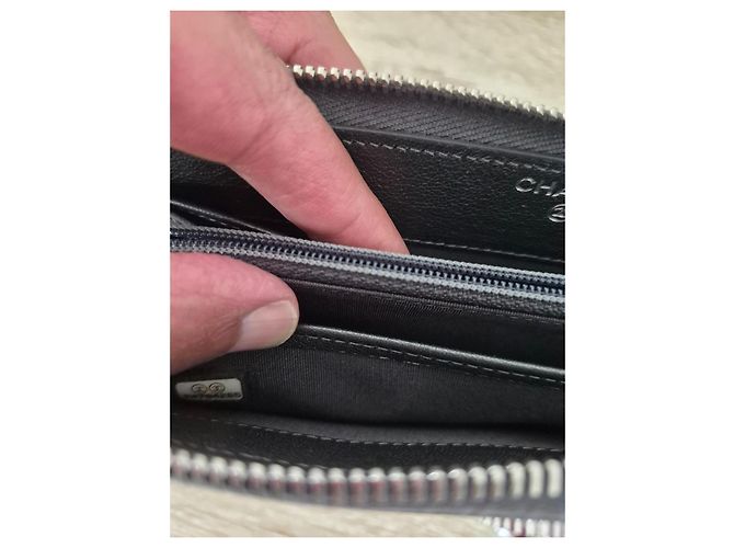 Chanel Chevron Leather Zipped Wallet in Grey Black - view 7