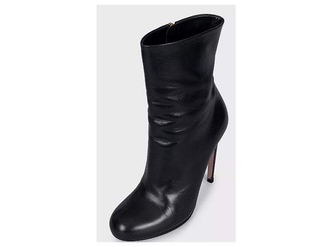 Gucci Black Leather Ankle Boots Sculptural Heel Zip Closure Size 37 Pre-owned - view 2