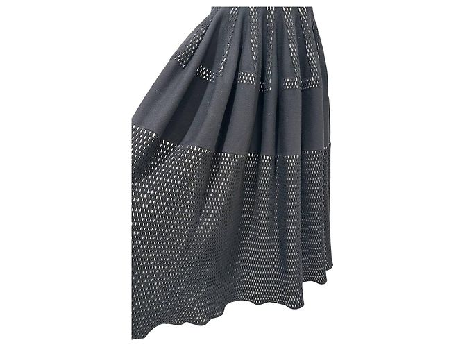 Alaïa Midi-Kleid aus schwarzem Ajour-Strick Sz.42 gebraucht - Ansicht 4