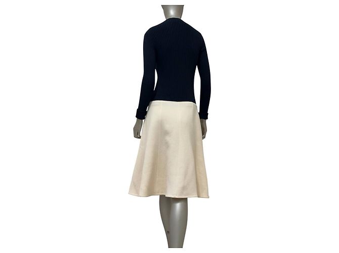 Louis Vuitton Navy & Cream Rippstrick-Kleid, FR 42 gebraucht - Ansicht 2