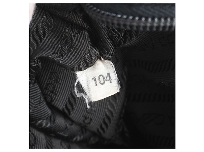 Sac à épaule Prada en nylon Tessuto avec logo triangle Noir - vue 10