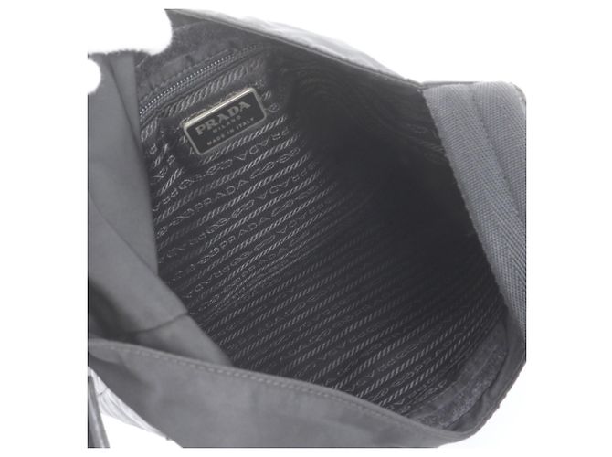 Sac à épaule Prada en nylon Tessuto avec logo triangle Noir - vue 7