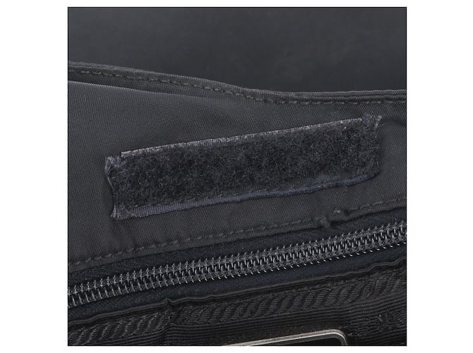 Sac à épaule Prada en nylon Tessuto avec logo triangle Noir - vue 8