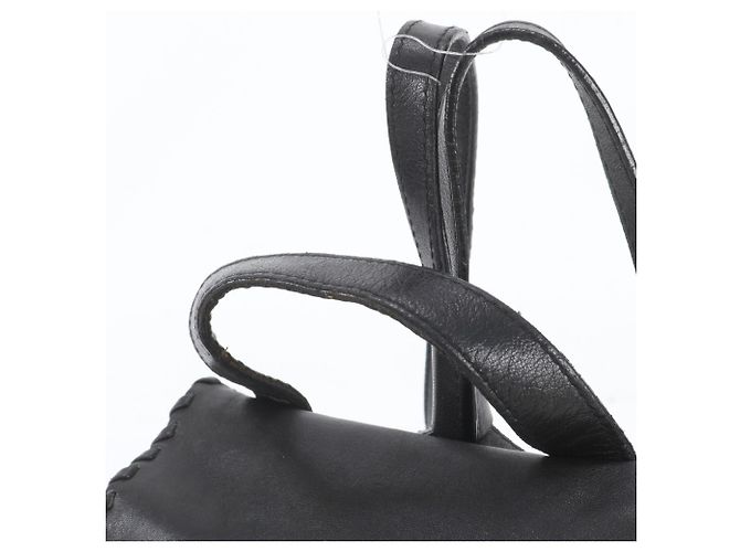Prada Tessuto Nylon Rucksack mit Dreiecks-Logo und Leder-Nieten Schwarz - Ansicht 2