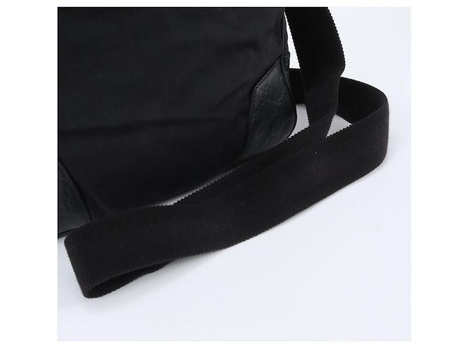 Borsa a tracolla in pelle Gucci Guccissima Nero - vista 2