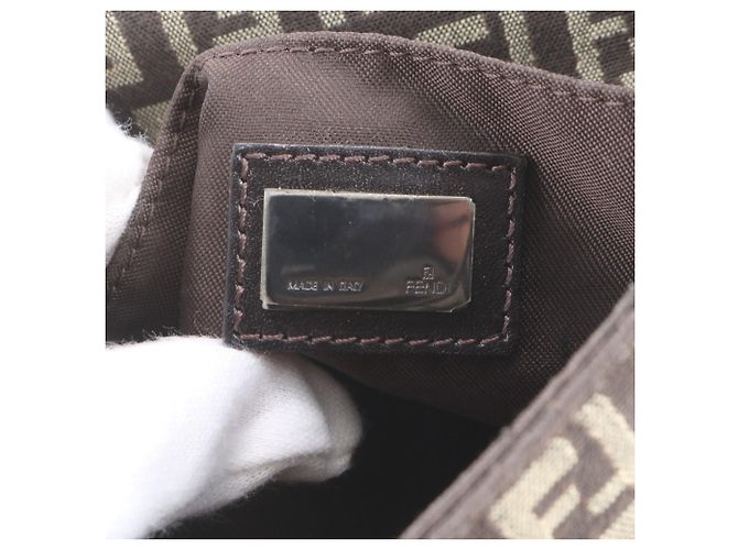 Borsa a tracolla in pelle Fendi FF Zucchino Marrone - vista 8