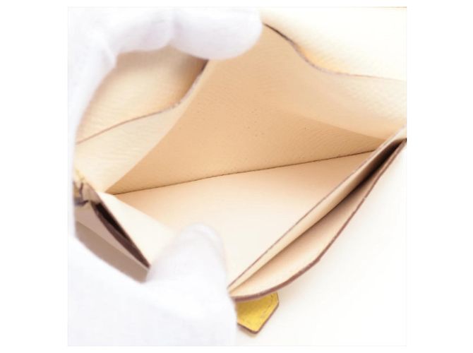 Hermès Carteira bi-fold Hermes Bearn Compact em couro Veau Epsom Amarelo - vista 6