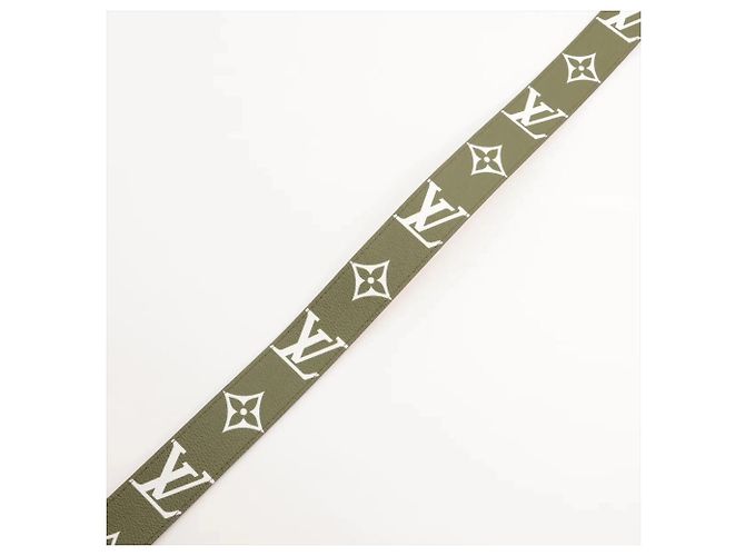 Tracolla Louis Vuitton Monogram Giant J02443 Verde - vista 3