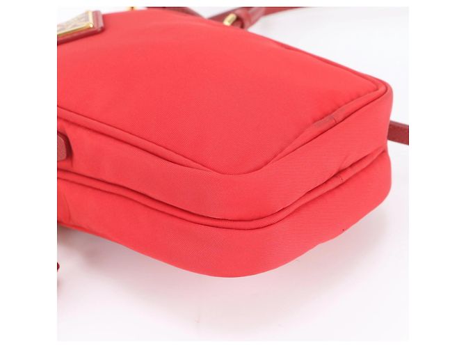 Sac à épaule en cuir et nylon Tessuto avec logo triangle Prada Rouge - vue 4