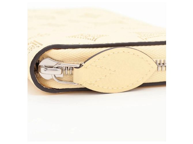 Portafoglio Zippy Louis Vuitton Mahina - vista 10
