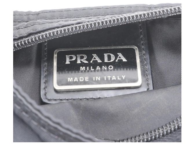 Sac à épaule en cuir et nylon Tessuto avec logo triangle Prada Noir - vue 8