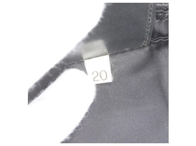 Sac à épaule en cuir et nylon Tessuto avec logo triangle Prada Noir - vue 9