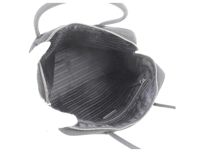 Borsa Tote e a Tracolla in Nylon Tessuto con Logo Triangolare in Pelle Prada da Donna Nero - vista 7