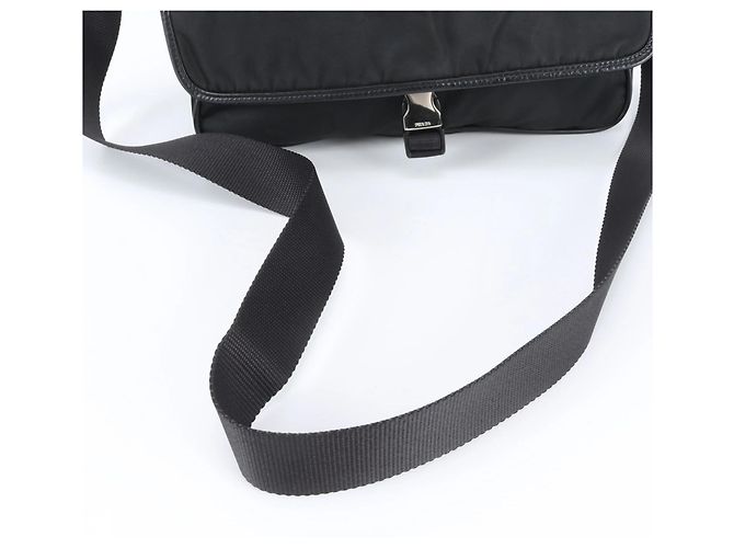 Borsa a tracolla Prada Tessuto Nylon Triangle Logo V166 Nero - vista 2