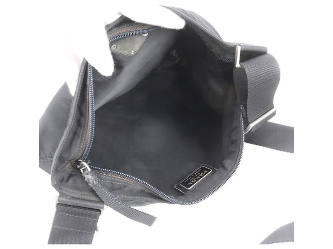 Sac à épaule Prada en nylon Tessuto avec logo triangle Noir - vue 7