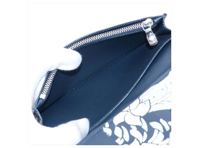 Louis Vuitton Taiga Portefeuille Brazza Wallet - vista 6