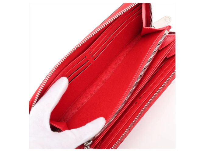 Cartera Louis Vuitton Epi Zippy Roja - vista 4