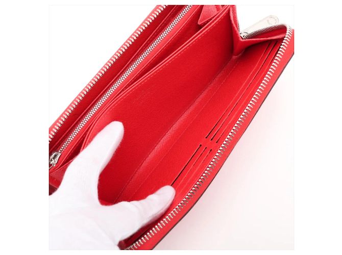 Cartera Louis Vuitton Epi Zippy Roja - vista 6