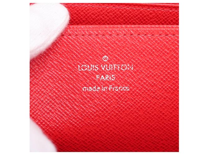 Cartera Louis Vuitton Epi Zippy Roja - vista 8