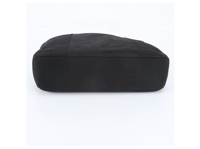 Louis Vuitton Damier Geant Yak Briefcase Black - view 5
