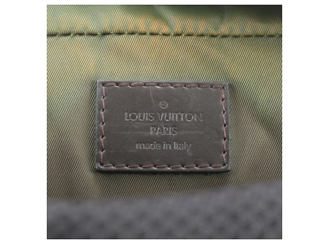 Louis Vuitton Damier Geant Yak Briefcase Black - view 8