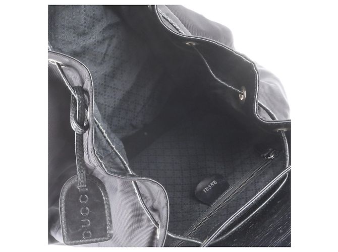 Zaino e borsa a tracolla Gucci in pelle e nylon Nero - vista 7