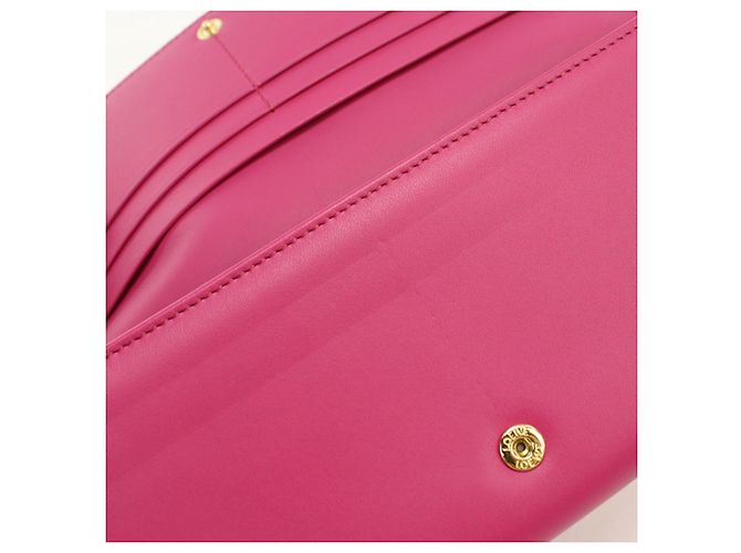 Cartera larga Loewe de piel de becerro rosa - vista 9