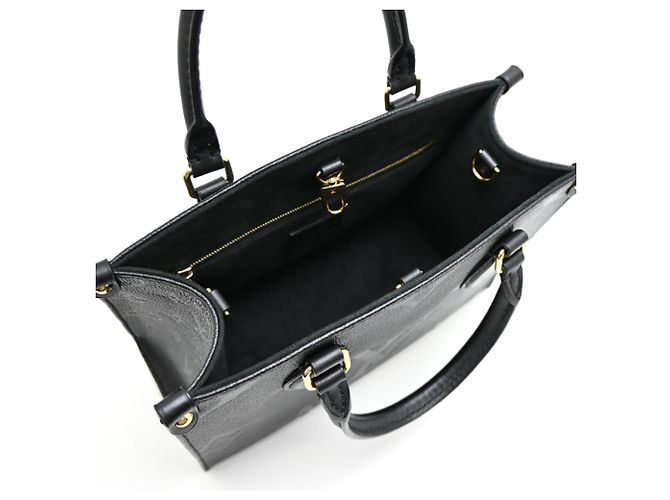 Bolsa Louis Vuitton OnTheGo PM Preto - vista 6