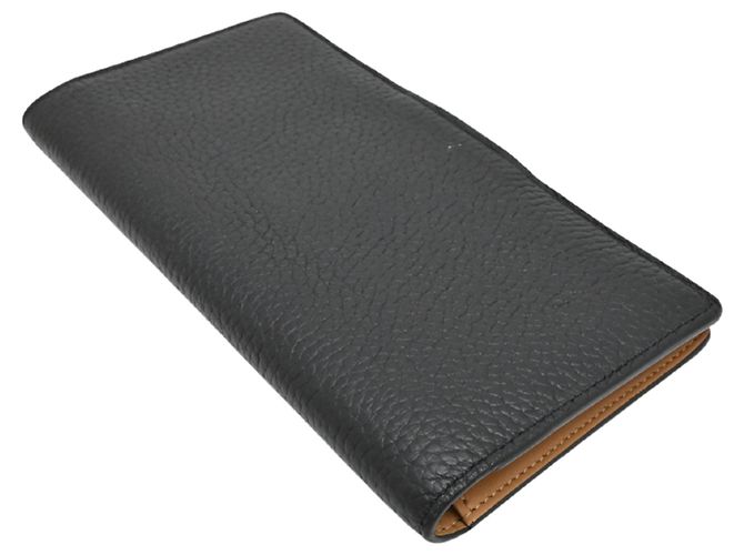 Carteira Longa Louis Vuitton em Couro Taurillon Preto Bege - vista 3